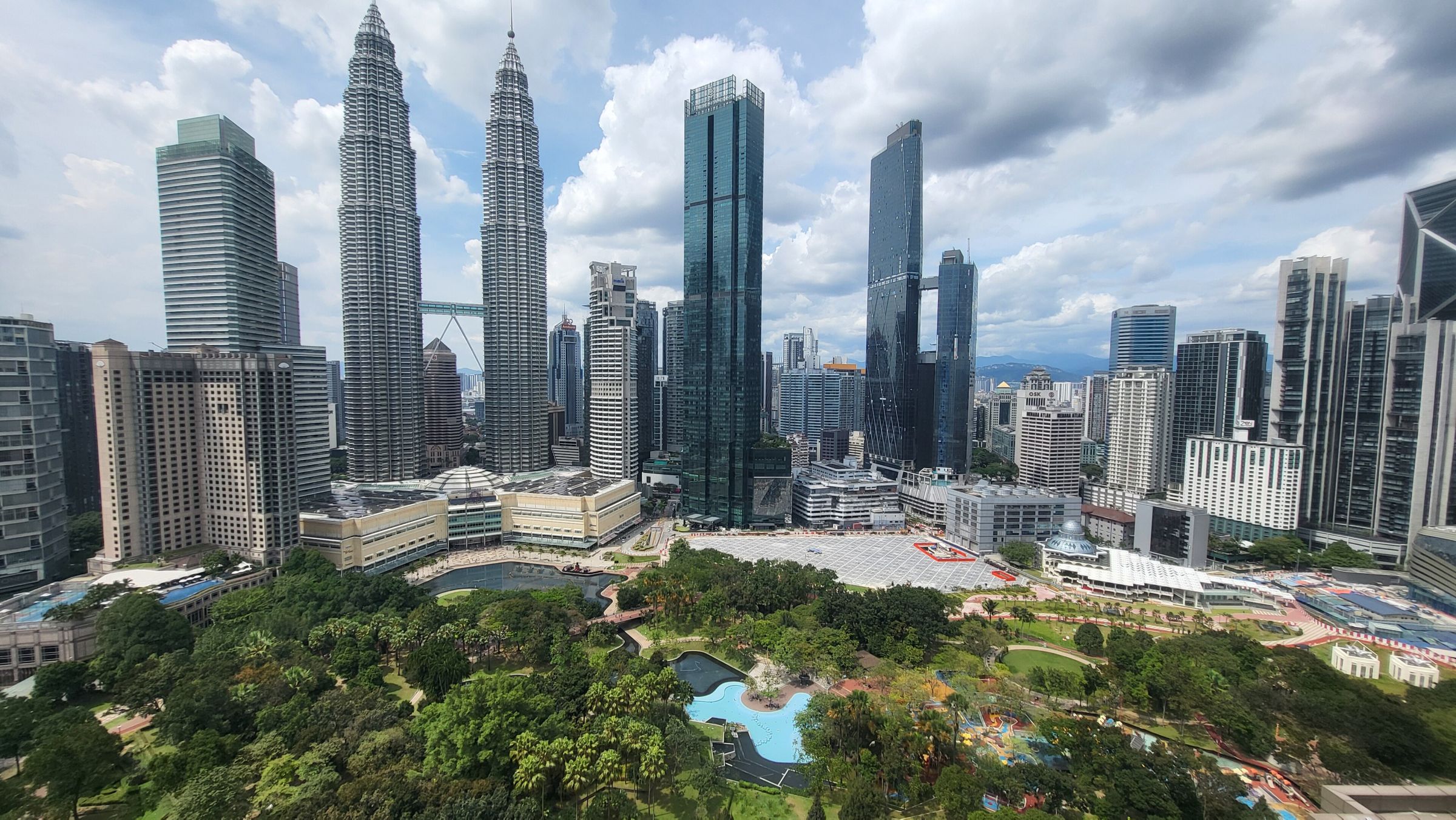 Kuala Lumpur, KLCC Parkı ve Petronas Kuleleri